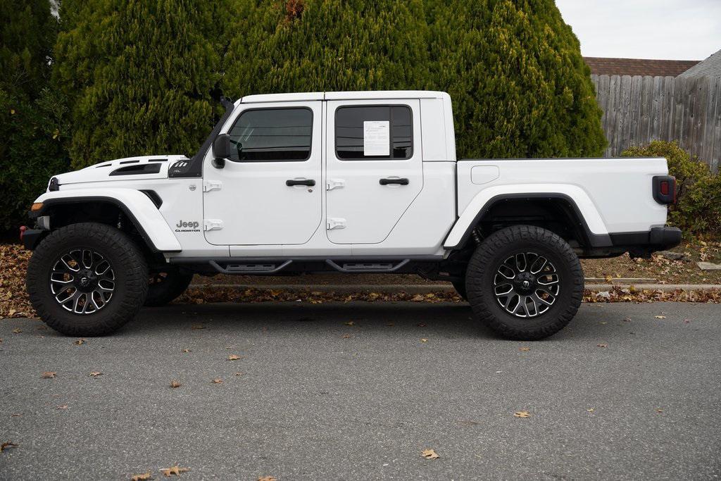 used 2022 Jeep Gladiator car, priced at $27,995