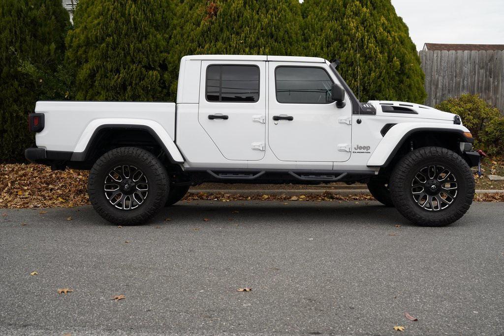 used 2022 Jeep Gladiator car, priced at $27,995