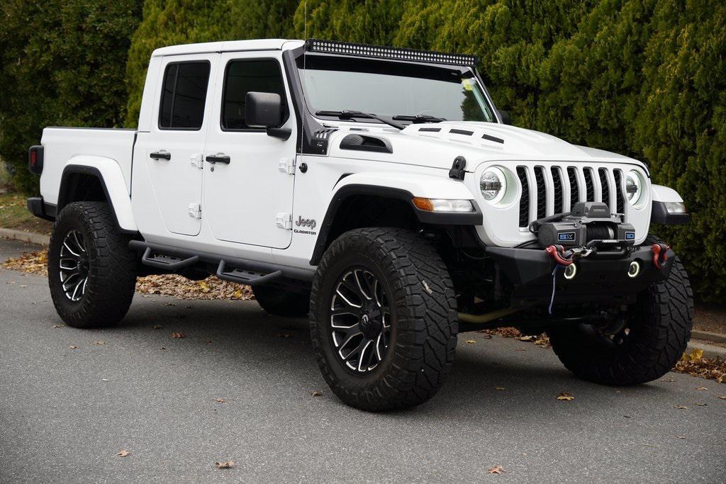 used 2022 Jeep Gladiator car, priced at $27,995