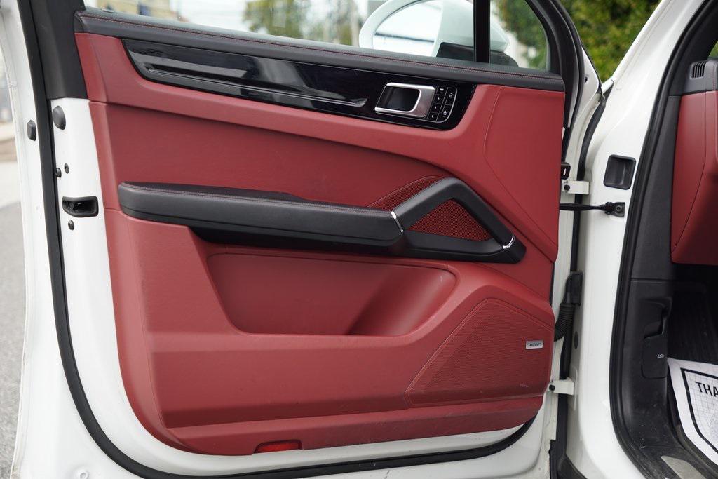 used 2019 Porsche Cayenne car, priced at $29,995