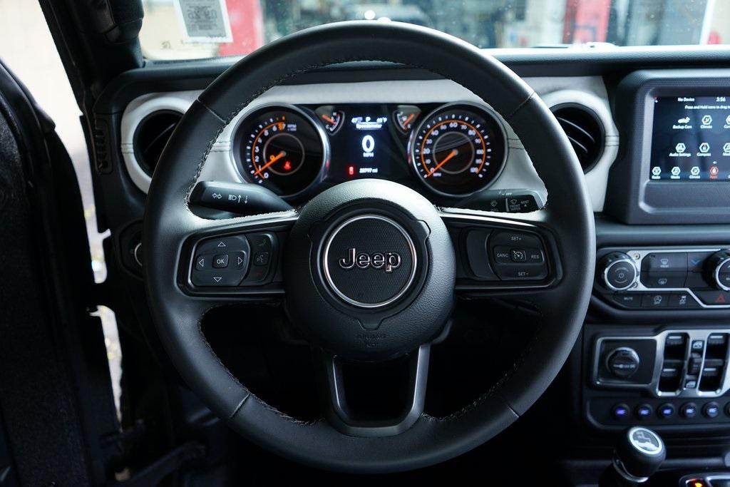 used 2023 Jeep Gladiator car, priced at $44,495