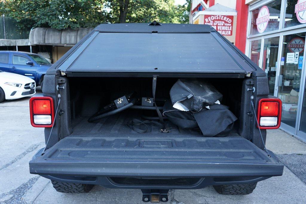 used 2023 Jeep Gladiator car, priced at $44,495