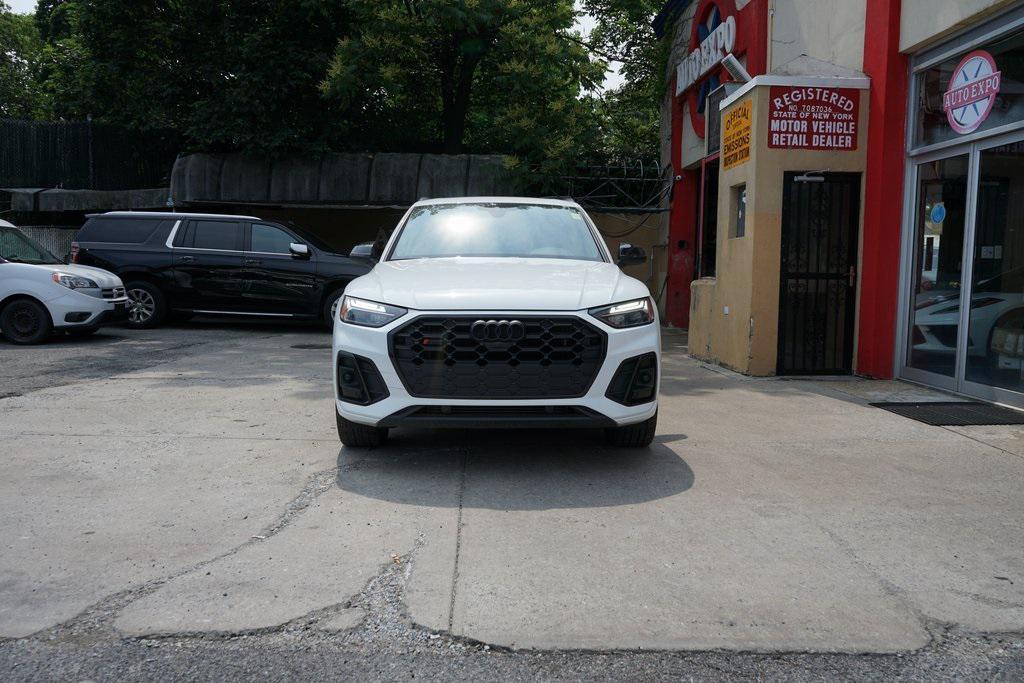 used 2022 Audi SQ5 car, priced at $28,295