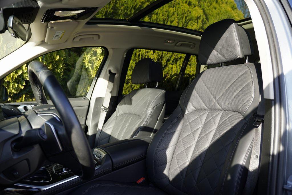 used 2025 BMW X7 car, priced at $48,995