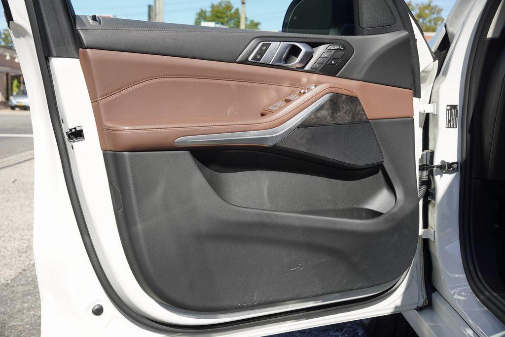 used 2024 BMW X7 car, priced at $47,495