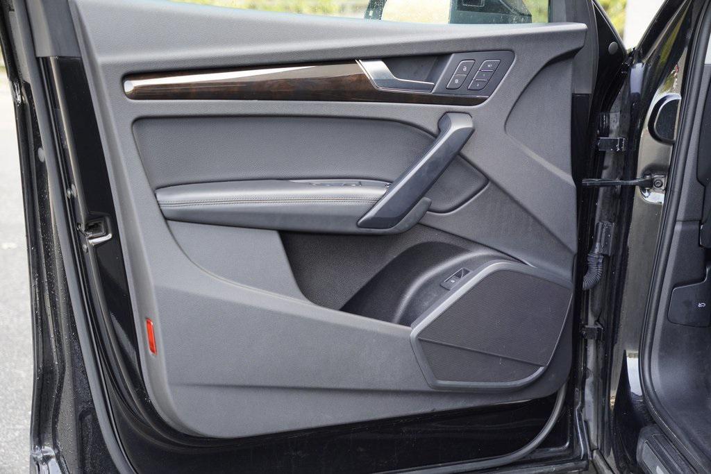 used 2019 Audi Q5 car, priced at $18,195