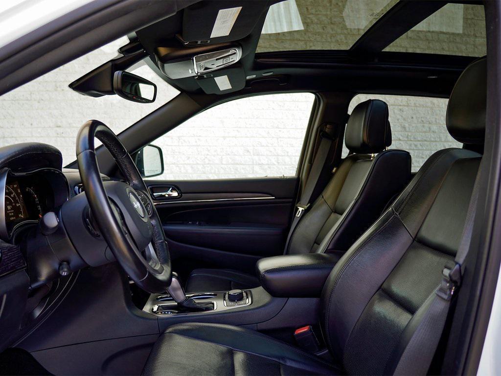 used 2020 Jeep Grand Cherokee car, priced at $25,495