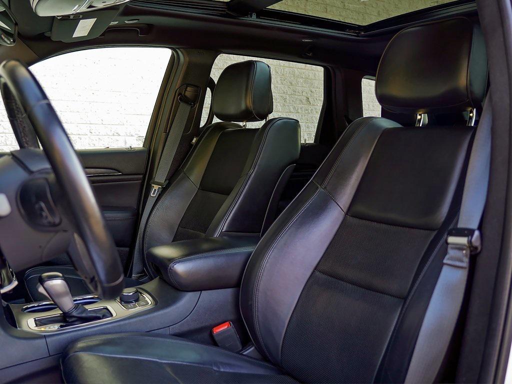 used 2020 Jeep Grand Cherokee car, priced at $25,495