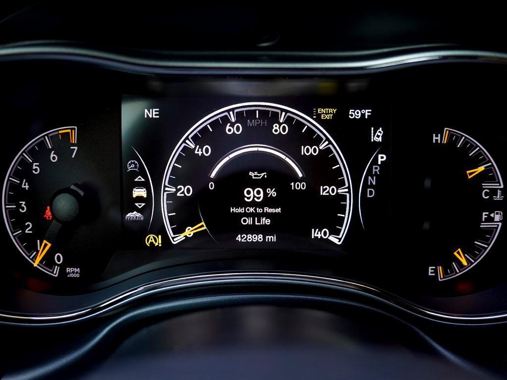 used 2020 Jeep Grand Cherokee car, priced at $25,495