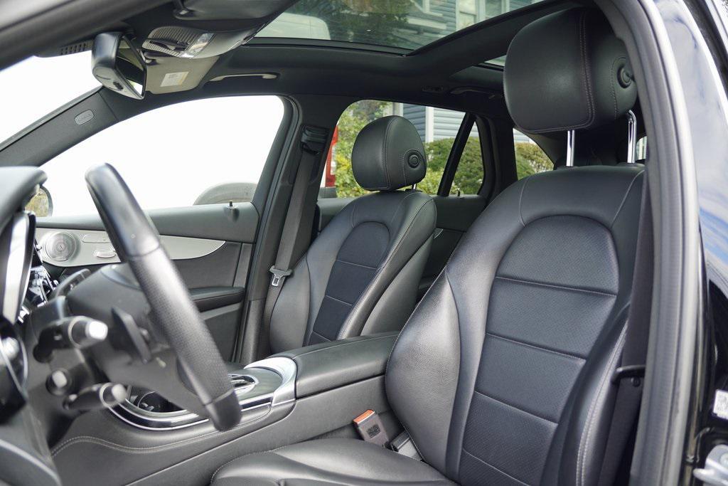 used 2019 Mercedes-Benz GLC 300 car, priced at $18,395