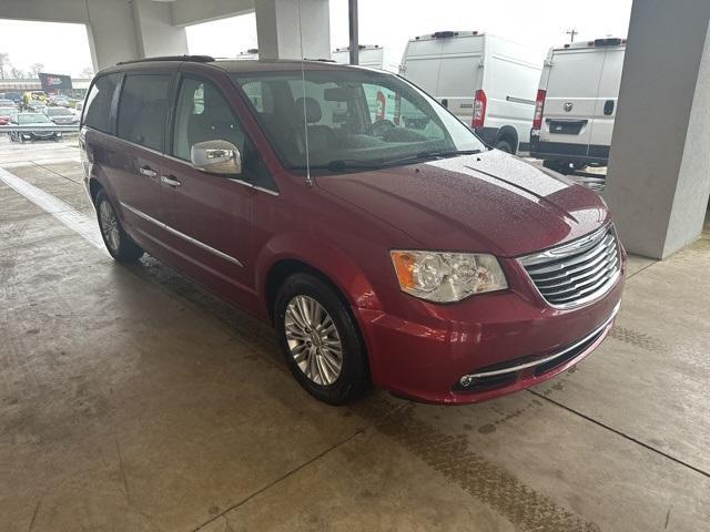 used 2015 Chrysler Town & Country car, priced at $8,850