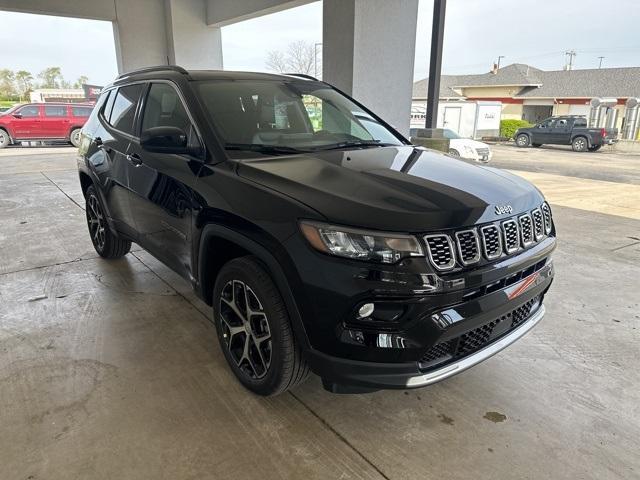 new 2024 Jeep Compass car, priced at $35,500