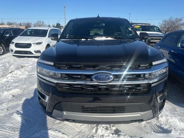 used 2023 Ford Expedition car, priced at $48,000