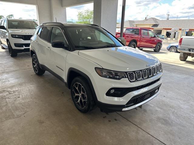 new 2024 Jeep Compass car, priced at $31,800