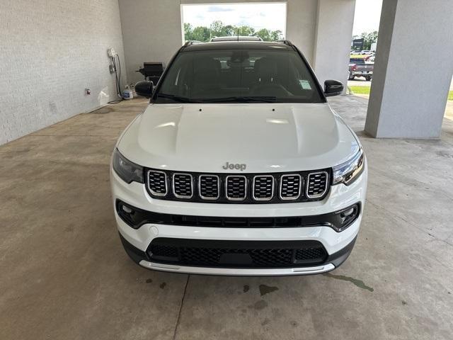 new 2024 Jeep Compass car, priced at $30,800