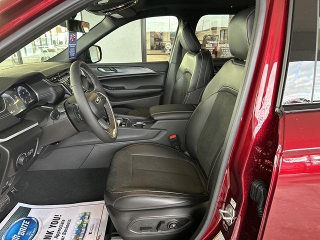 new 2025 Jeep Grand Cherokee L car, priced at $47,675