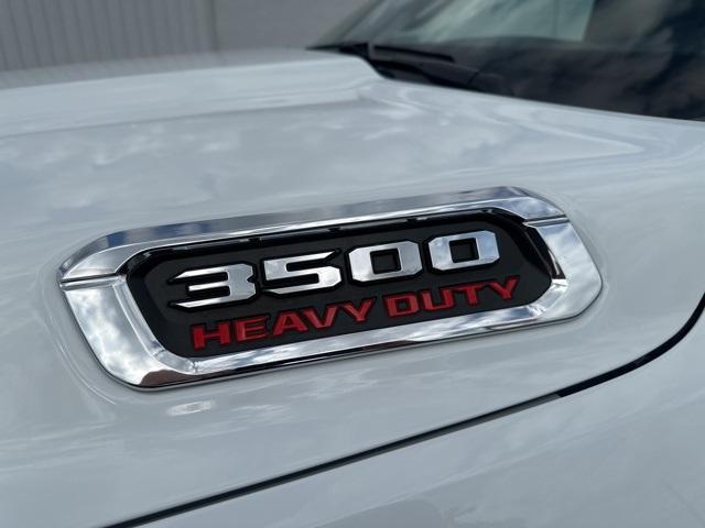 new 2024 Ram 3500 car, priced at $60,556