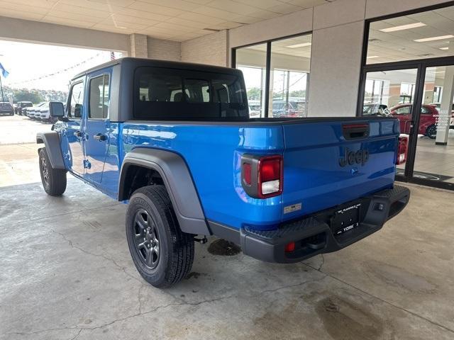 new 2024 Jeep Gladiator car, priced at $40,322