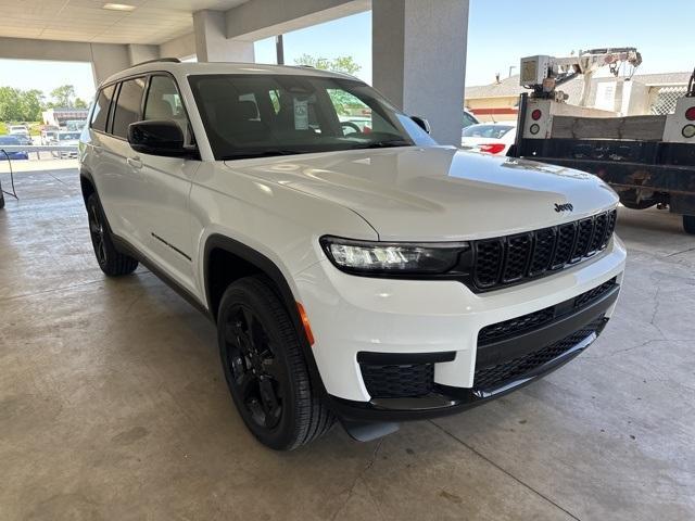 new 2024 Jeep Grand Cherokee L car, priced at $40,665