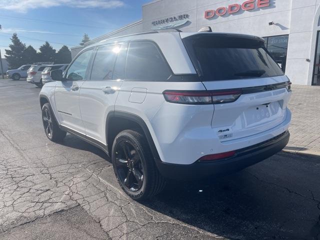 new 2025 Jeep Grand Cherokee car, priced at $42,080