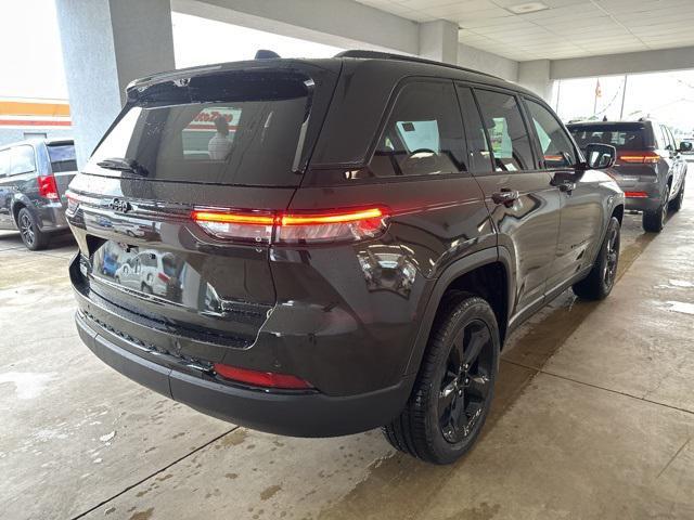 new 2024 Jeep Grand Cherokee car, priced at $51,431