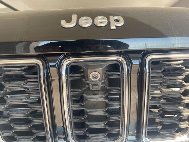 new 2024 Jeep Grand Cherokee car, priced at $48,000