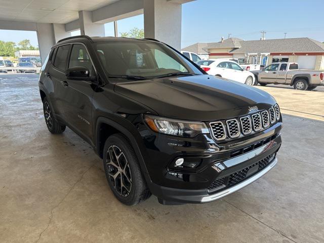 new 2024 Jeep Compass car, priced at $30,200