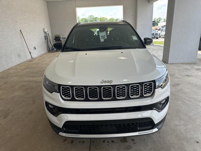 new 2024 Jeep Compass car, priced at $34,281