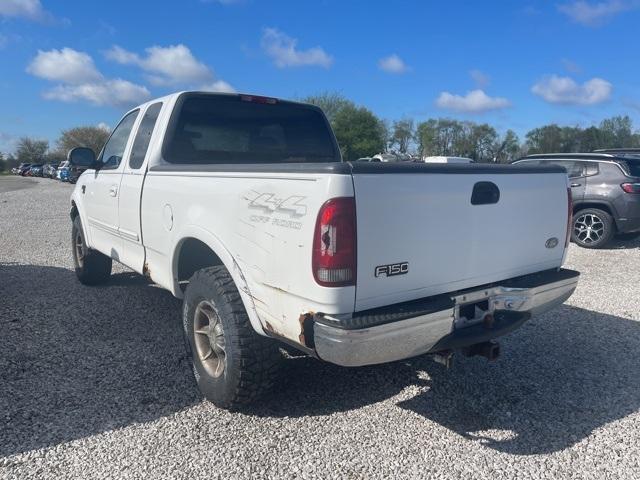 used 2000 Ford F-150 car, priced at $4,000