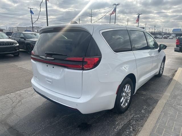 new 2025 Chrysler Pacifica car, priced at $41,145