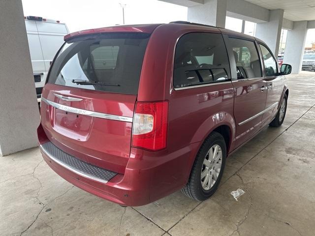 used 2015 Chrysler Town & Country car, priced at $8,750