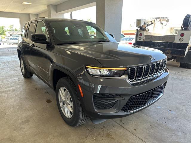 new 2024 Jeep Grand Cherokee car, priced at $38,563