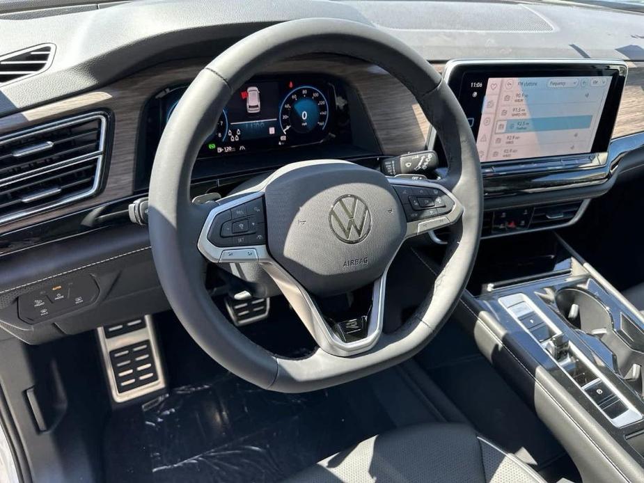 new 2024 Volkswagen Atlas car, priced at $52,884
