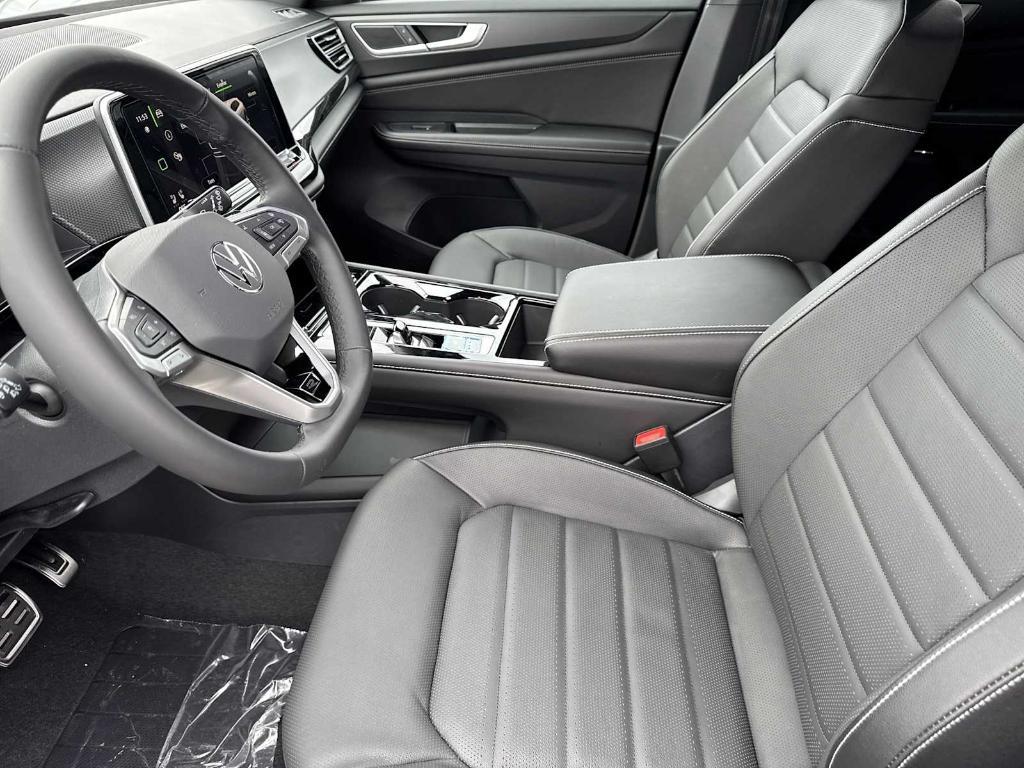 new 2026 Volkswagen Atlas Cross Sport car, priced at $50,340