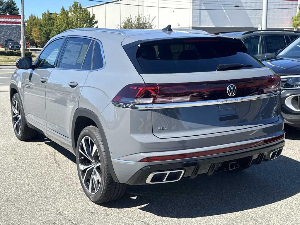 new 2025 Volkswagen Atlas Cross Sport car, priced at $51,101