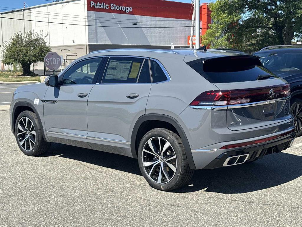 new 2025 Volkswagen Atlas Cross Sport car, priced at $51,101