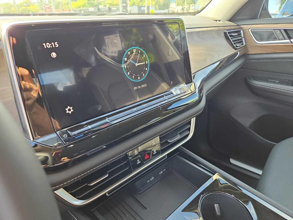 new 2026 Volkswagen Atlas car, priced at $46,519