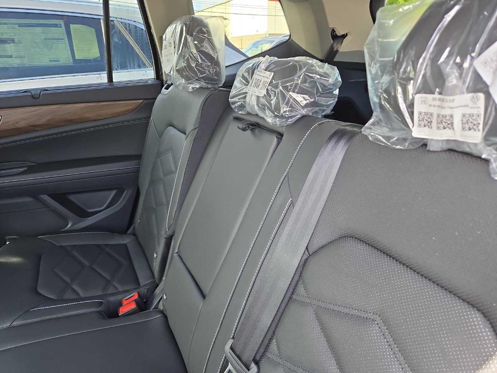 new 2026 Volkswagen Atlas car, priced at $46,519