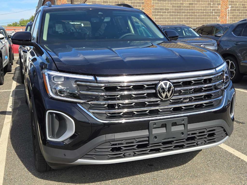 new 2026 Volkswagen Atlas car, priced at $46,519