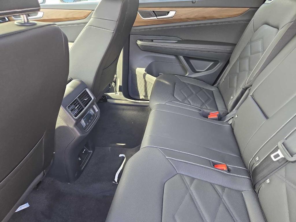 new 2026 Volkswagen Atlas car, priced at $46,519