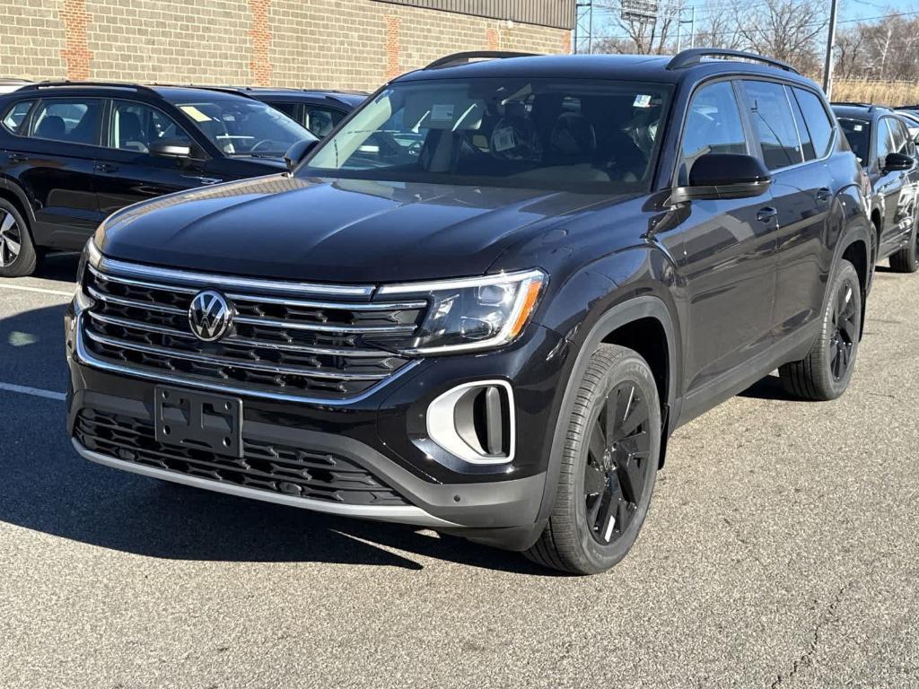 new 2025 Volkswagen Atlas car, priced at $45,560