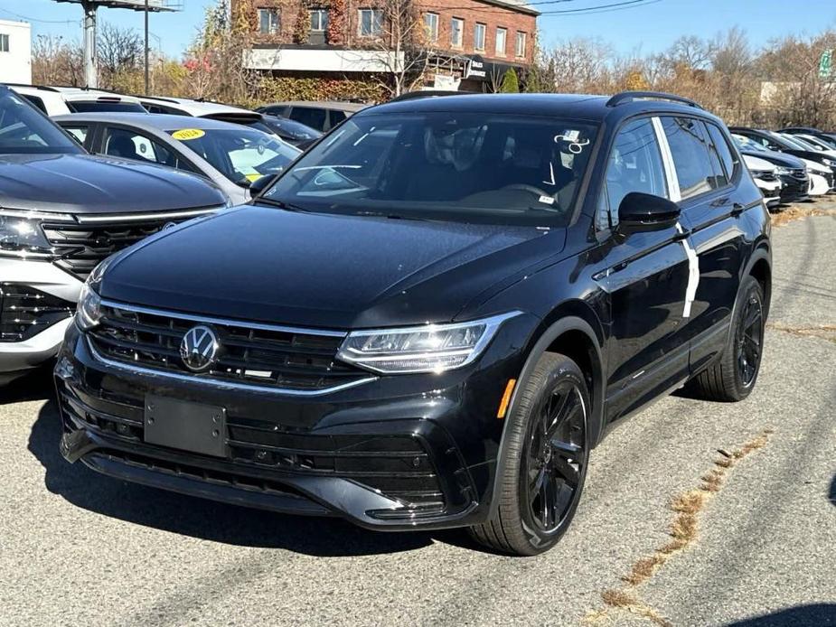 new 2024 Volkswagen Tiguan car, priced at $34,111