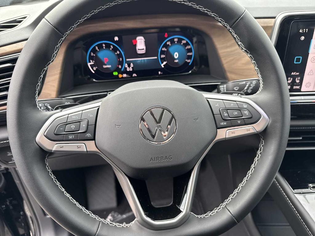 new 2026 Volkswagen Atlas car, priced at $46,105