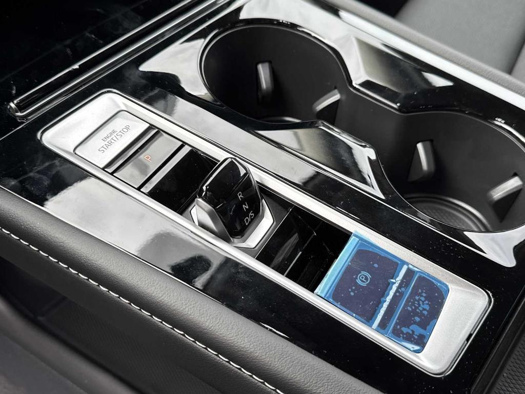 new 2026 Volkswagen Atlas car, priced at $46,105