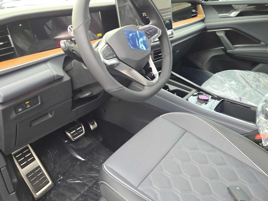 new 2026 Volkswagen Tiguan car, priced at $45,852