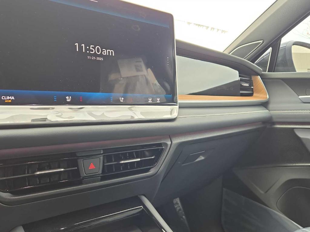 new 2026 Volkswagen Tiguan car, priced at $45,852