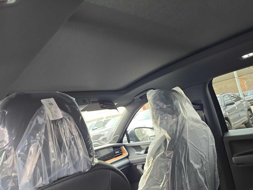 new 2026 Volkswagen Tiguan car, priced at $45,852