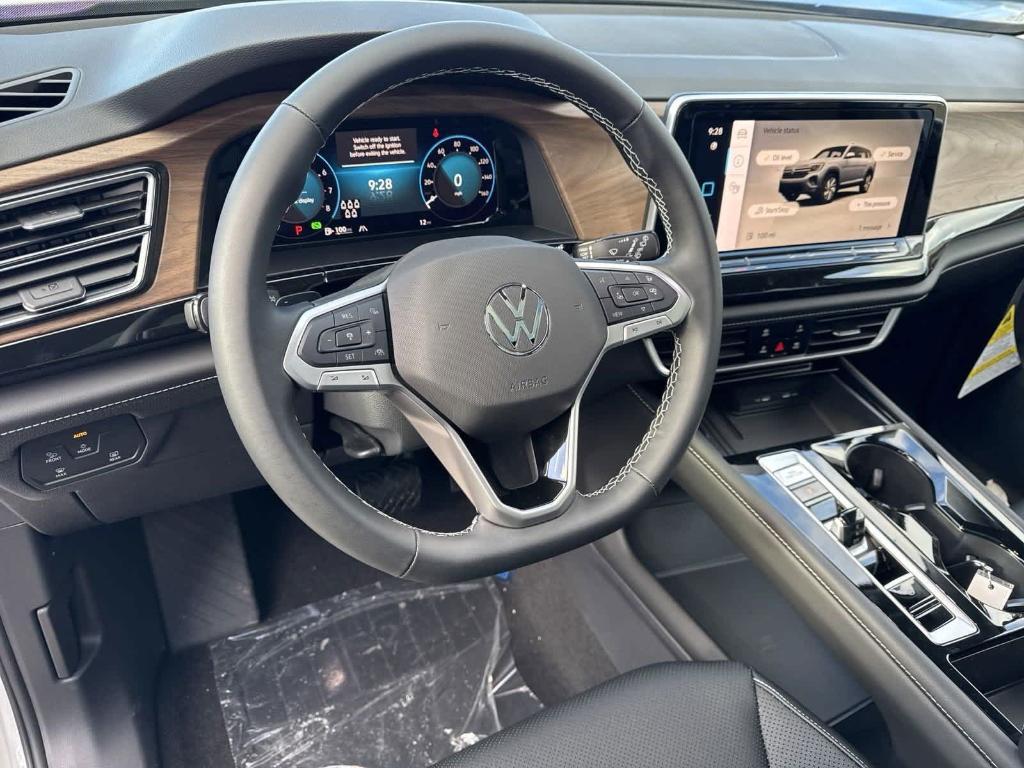 new 2025 Volkswagen Atlas car, priced at $44,150