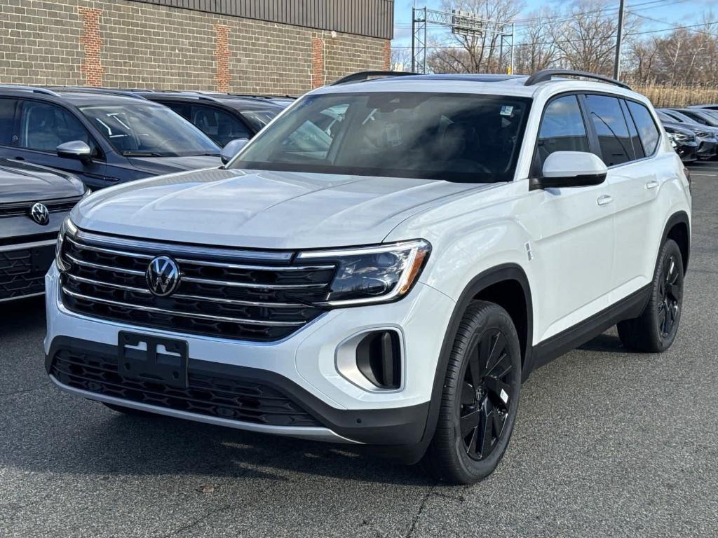 new 2025 Volkswagen Atlas car, priced at $44,150