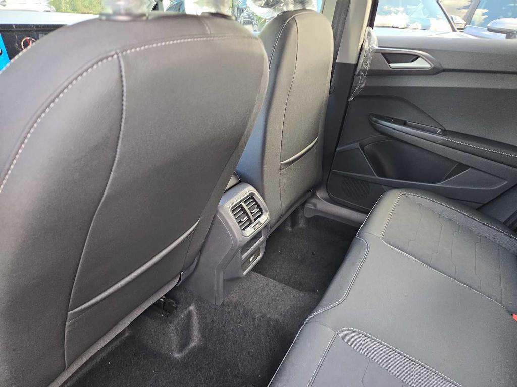 new 2025 Volkswagen Taos car, priced at $32,869